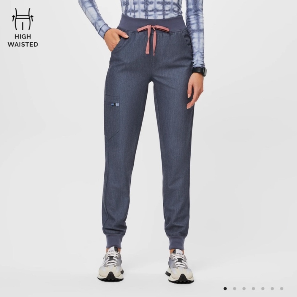 FIGS ZAMORA JOGGERS Women’s medium